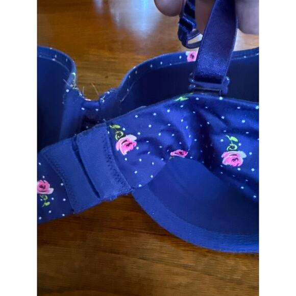 VICTORIAS SECRET floral bra size 34D - Picture 2 of 4